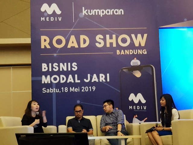 Roadshow 2.jpeg