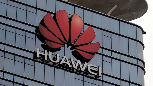 Perusahaan teknologi Huawei. Foto: Tyrone Siu/Reuters