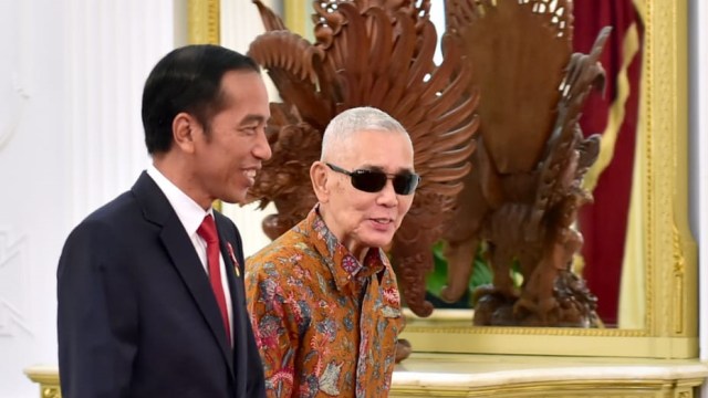 Try Sutrisno dan Jokowi di Istana Negara Foto: Muchlis Jr/Biro Pers Sekretariat Presiden