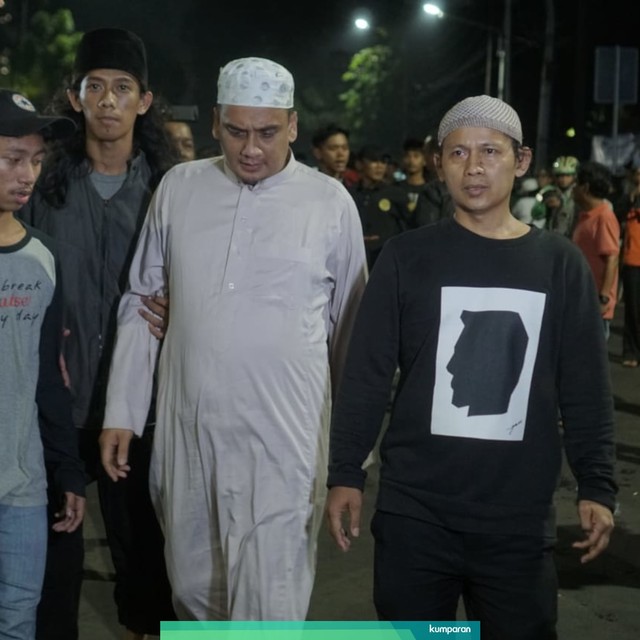 Massa di Bawaslu Sepakat Bubar: Kita Demo Baik-baik 