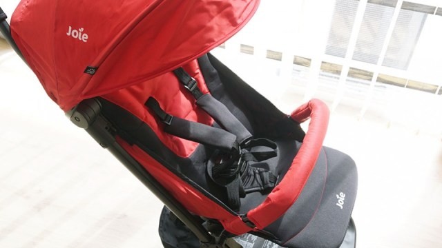 stroller ringan