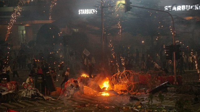 Kerusuhan 22 mei, demo 22 Mei, Bawaslu, Polisi