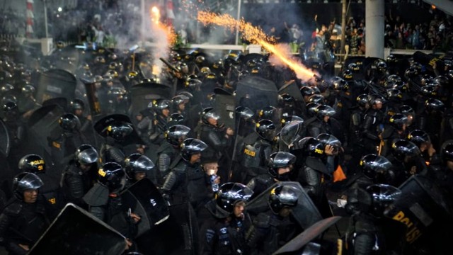 Beda Sikap Masyarakat pada Demo Mei 1998 dan Mei 2019 (41050)