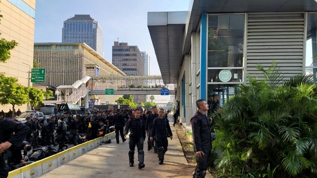 Halte Transjakarta Sarinah, Pascaricuh