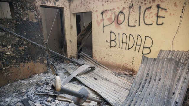 aksi 22 mei, kerusuhan, bakar pospol