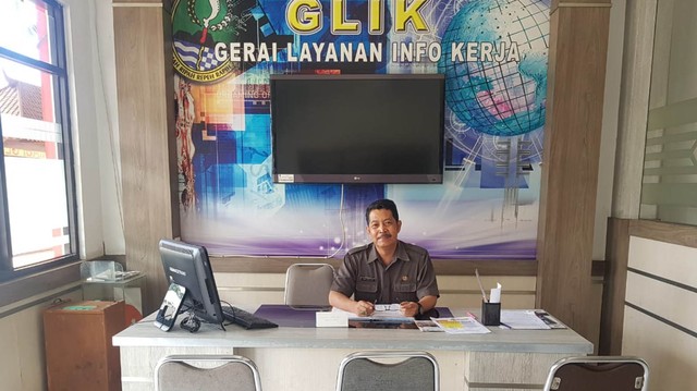 Suasana Gerai Layanan Info Kerja (GLIK). Foto: dok. Dinas Ketenagakerjaan dan Transmigrasi (Disnakertrans) Jawa Barat.