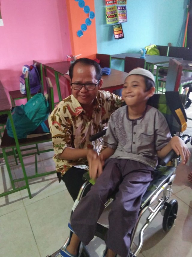 Kisah Naja, Bocah Penderita Lumpuh Otak yang Hafal 30 Juz Al-Quran (86704)