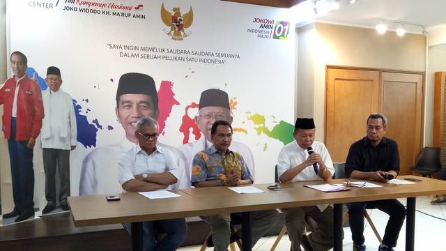 Konferensi Pers TKN di Posko Cemara, Jakarta. Foto: Kevin S Kurnianto/kumparan