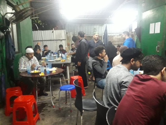 Suasana berbuka puasa di Masjid Macau
