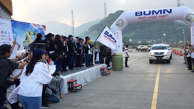 Menteri BUMN Jajal Jalur Mudik Tol Trans Sumatera