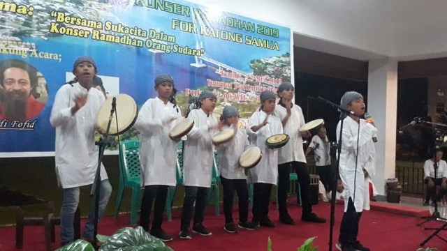 Atraksi pukul rebana dari Sanggar Mayang Sari. (23/5). Dok: Lentera Maluku