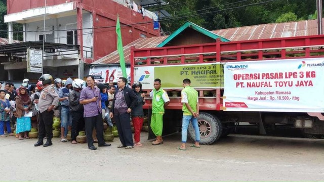 29 Juta Keluarga Miskin Diusulkan Dapat Subsidi LPG 3 Kg, Negara Hemat Rp 33,6 T (128234)