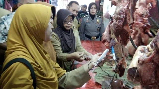 Daging di Kota Probolinggo Aman Dikonsumsi