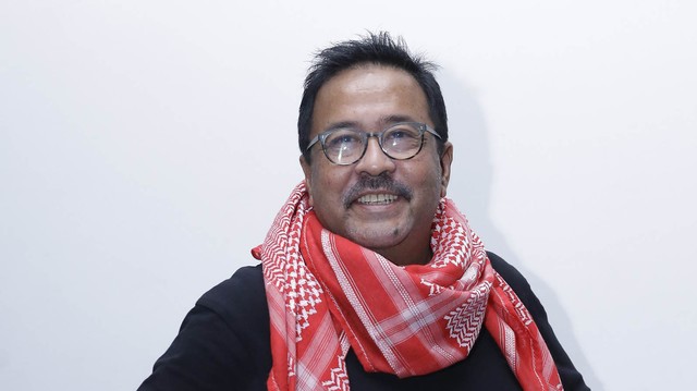 Artis Rano Karno saat hadir di gala premier film Si Doel 2 the Movie di Kota Kasablanka, Jakarta, Sabtu, (25/5/2019). Foto: Ronny/kumparan.