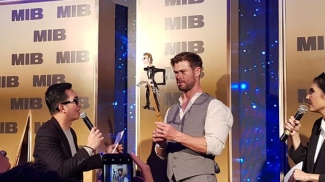 Sapa Penggemarnya di Bali Bersama Tom Holland, Chris Hemsworth: Mantul (180946)