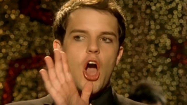 Brandon Flower di video klip The Killers - Mr. Brightside