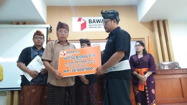 2805 santunan Bawaslu.jpeg