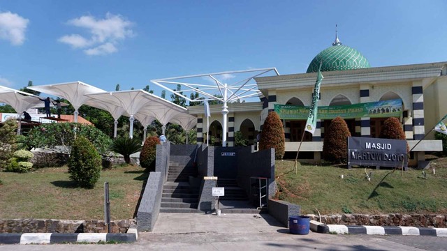 Masjid Martowidjoyo KM 101. Foto: Helmi Afandi/kumparan