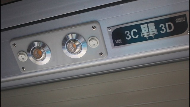 Mengintip Fasilitas Keren KA Stainless Steel di Stasiun Tanjungkarang (118980)