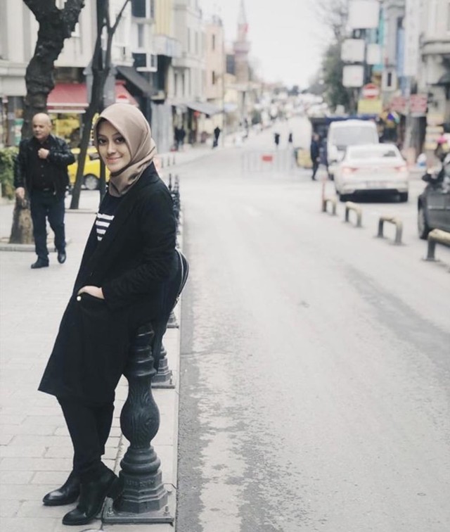 Atina Maulia, pendiri Vanilla HIjab. Foto: dok. Instagram @ceritavanilla