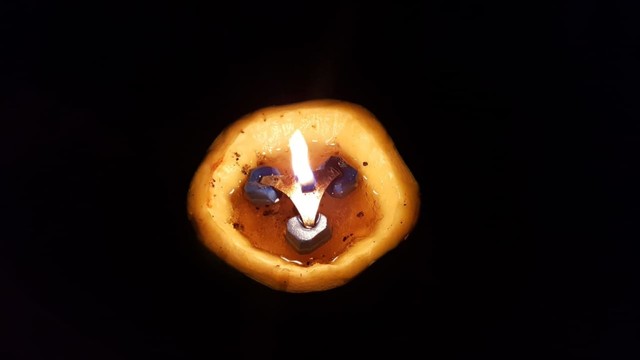 Melihat Tradisi Malam Pasang Lampu di Gorontalo (134206)