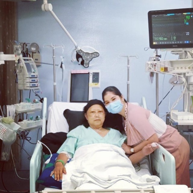 (NOT COVER) Annisa Pohan, Ani Yudhoyono