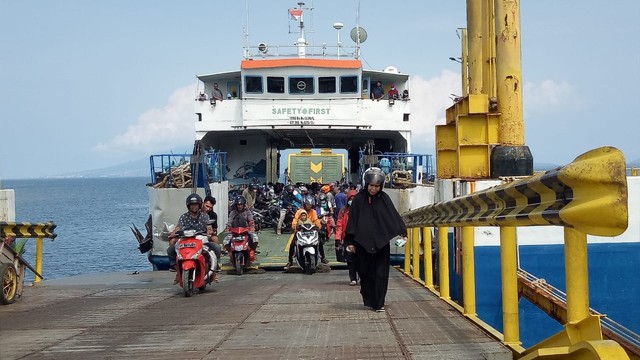 Foto: Suasana Mudik Di Pulau Panjang, Halmahera | Kumparan.com