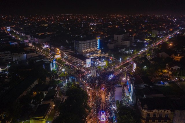 Semarak Malam Takbiran Menyambut Idul Fitri di Aceh (5).jpeg
