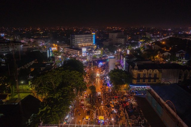 Semarak Malam Takbiran Menyambut Idul Fitri di Aceh (7).jpeg