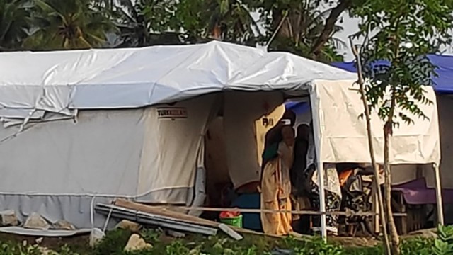 Potret Penyintas Gempa Bumi dan Likuefaksi di Palu saat Lebaran (519700)
