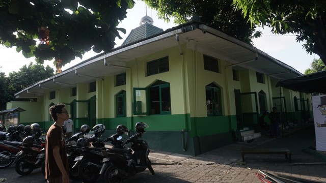 Suasana di Masjid Jendral Sudirman. Foto: Fanny Kusumawardhani/kumparan