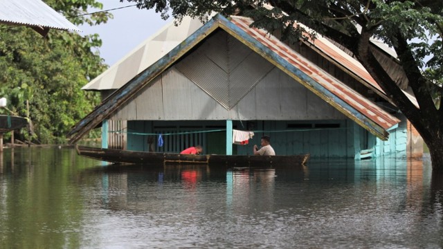 (Ilustrasi) Banjir di Konawe, Sulawesi Tenggara. Foto: ANTARA FOTO/Jojon