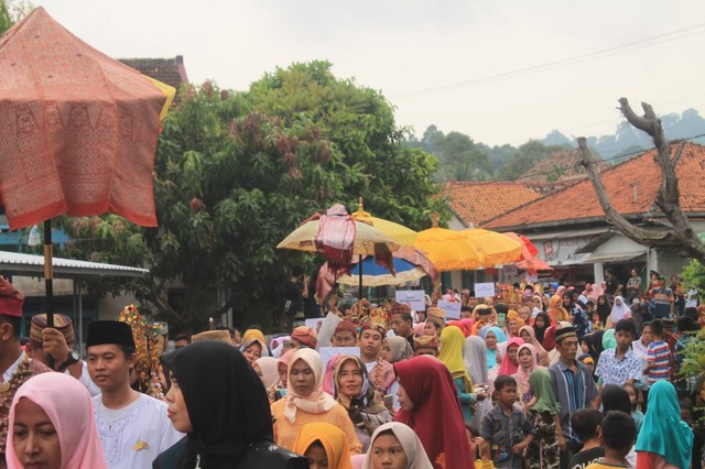 Khudad Akbar yang diselenggarakan oleh masyarakat Adat Saibatin, Marga Rajabasa di Pekon Canti, Kecamatan Rajabasa, Lampung Selatan, Lampung | Foto: Ist.