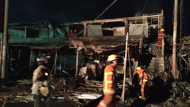 Kebakaran di Pasar Ujungberung, Kota Bandung.