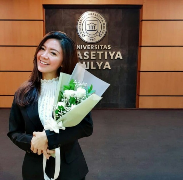 7 Potret Gwen Priscilla, Artis yang Dinikahi Mantan Suami Diana Pungky (381527)