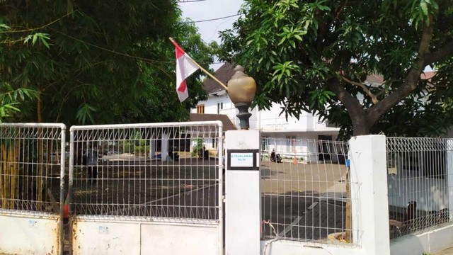 Suasana di rumah jalan proklamasi nomor 36, pangkalan tersangka Hadi Kurniawan alias Iwan