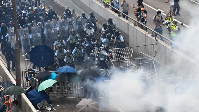 Foto: Demo Ratusan Ribu Orang di Hong Kong Masih Berlanjut (16556)