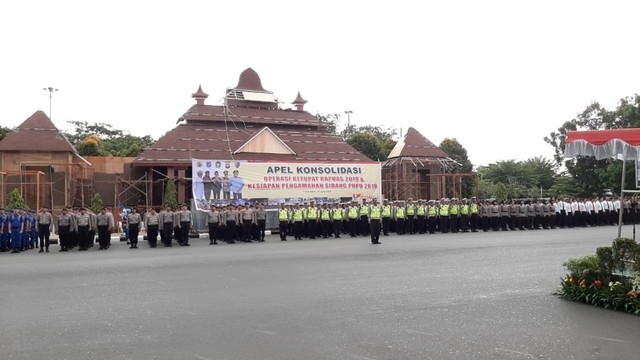 Jelang Sidang Sengketa Pemilu, TNI-Polri Siagakan 707 Personel (120643)