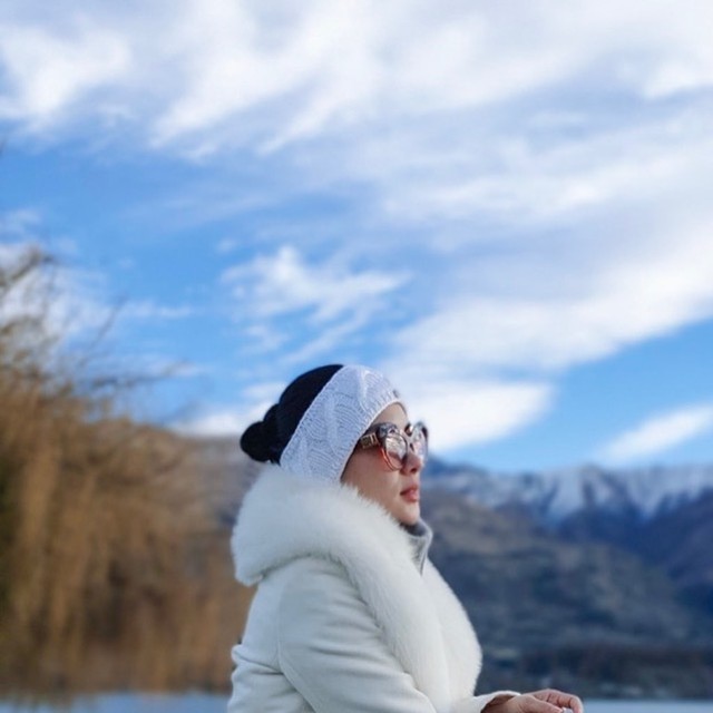 Syahrini di New Zealand