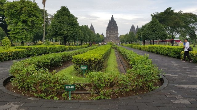 Candi Prambanan. Foto: Dok. Tugu Jogja.