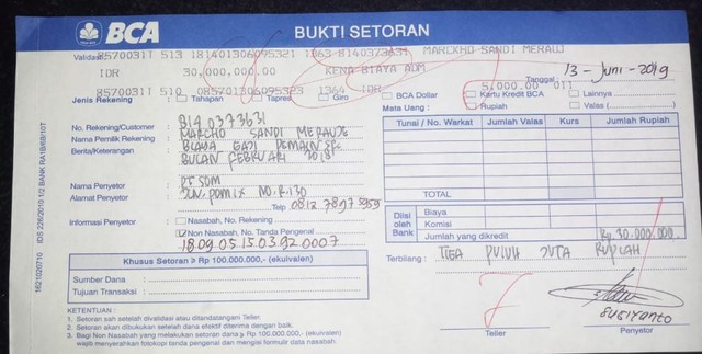 Bukti pelunasan gaji pemain Sriwijaya FC