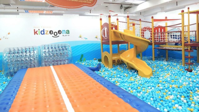 Indoor Playground - Kidzoona Grand Galaxy Park