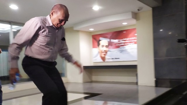 Kivlan Zen, usai diperiksa sebagai saksi