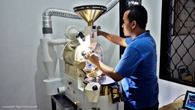 5 Rekomendasi Tempat Ngopi Asyik di Tangerang - kumparan.com