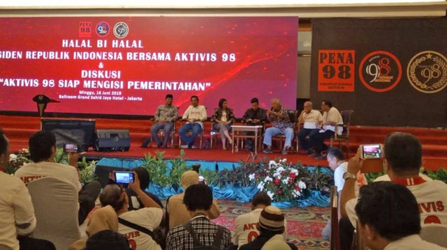 Suasana diskusi Rembuk Nasional Aktivis 98 di Hotel Puri Sahid Jaya, Jakarta Pusat, Minggu (16/6). Foto: Fahrian Saleh/kumparan