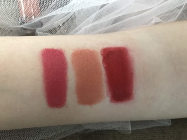 Review Jujur Aja: Avione Liquified Longwear Lipstick (52600)