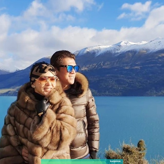 Syahrini dan Reino Barack bulan madu ke Selandia Baru dan Pulau Bora-bora. Foto: Instagram @princessyahrini