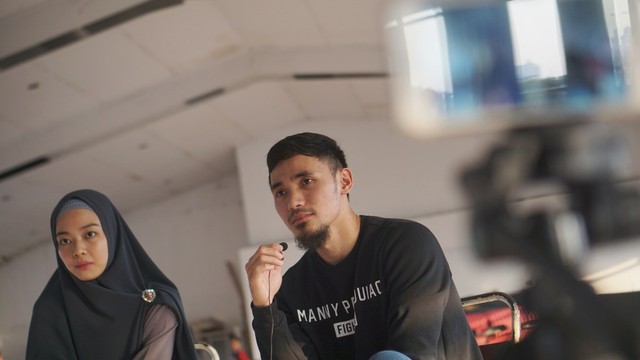 Achmad Hulaefi dan Lindswell Kwok (Garapan CI/Wisnu)