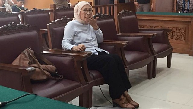 Ratna Sarumpaet saat menjalani sidang lanjutan di Pengadilan Negeri Jakarta Selatan, Jumat (21/6). Foto: Andreas Ricky Febrian/kumparan