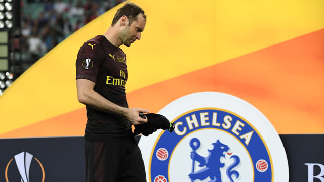 Petr Cech menuntaskan laga final Liga Europa antara Arsenal dan Chelsea. Foto: Kirill Kudryavtsev/AFP